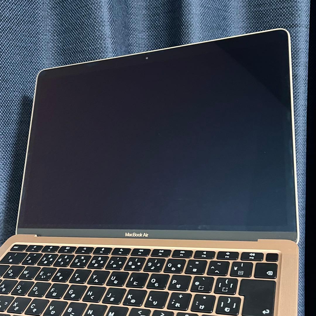 Apple MacBook Air ゴールド