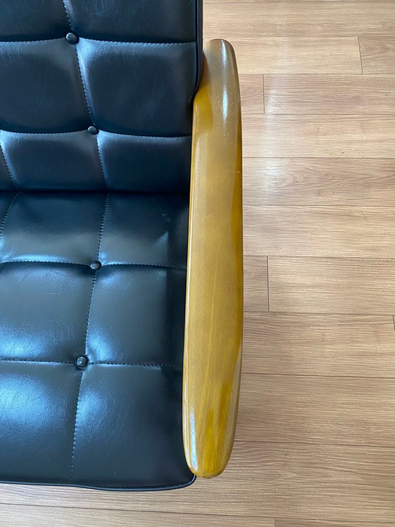 カリモク60 Kチェア　黒　2シーター　ソファ