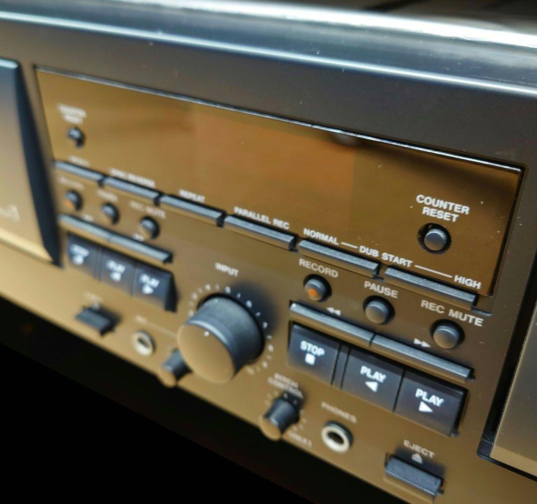 ●TASCAM　202MK V カセットデッキ