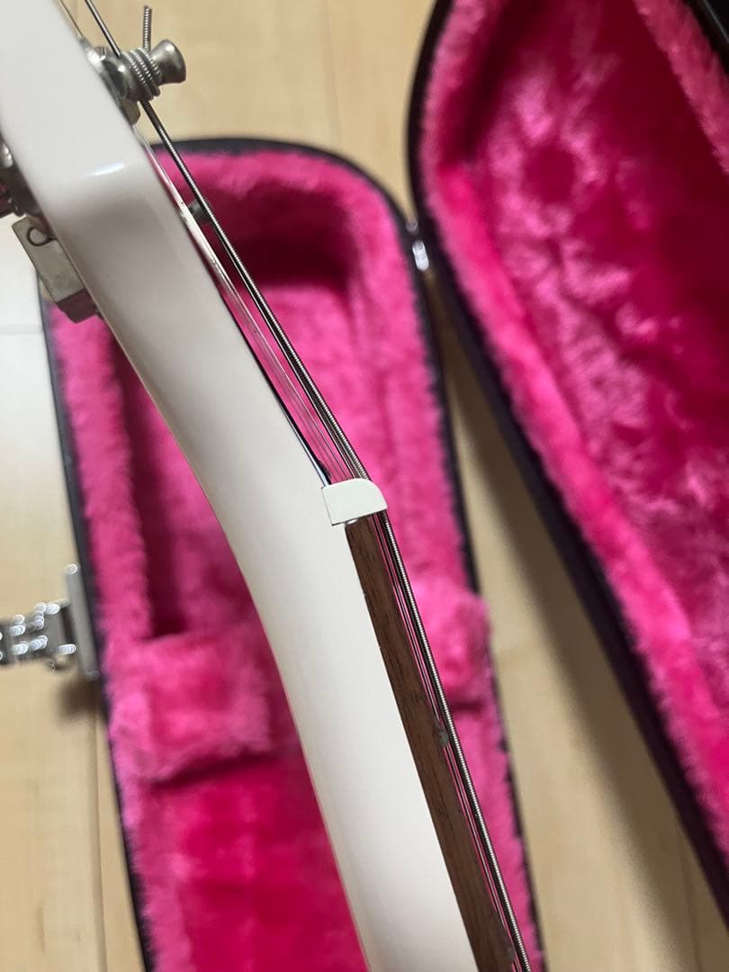 ギター epiphone SG junior yungblud signature