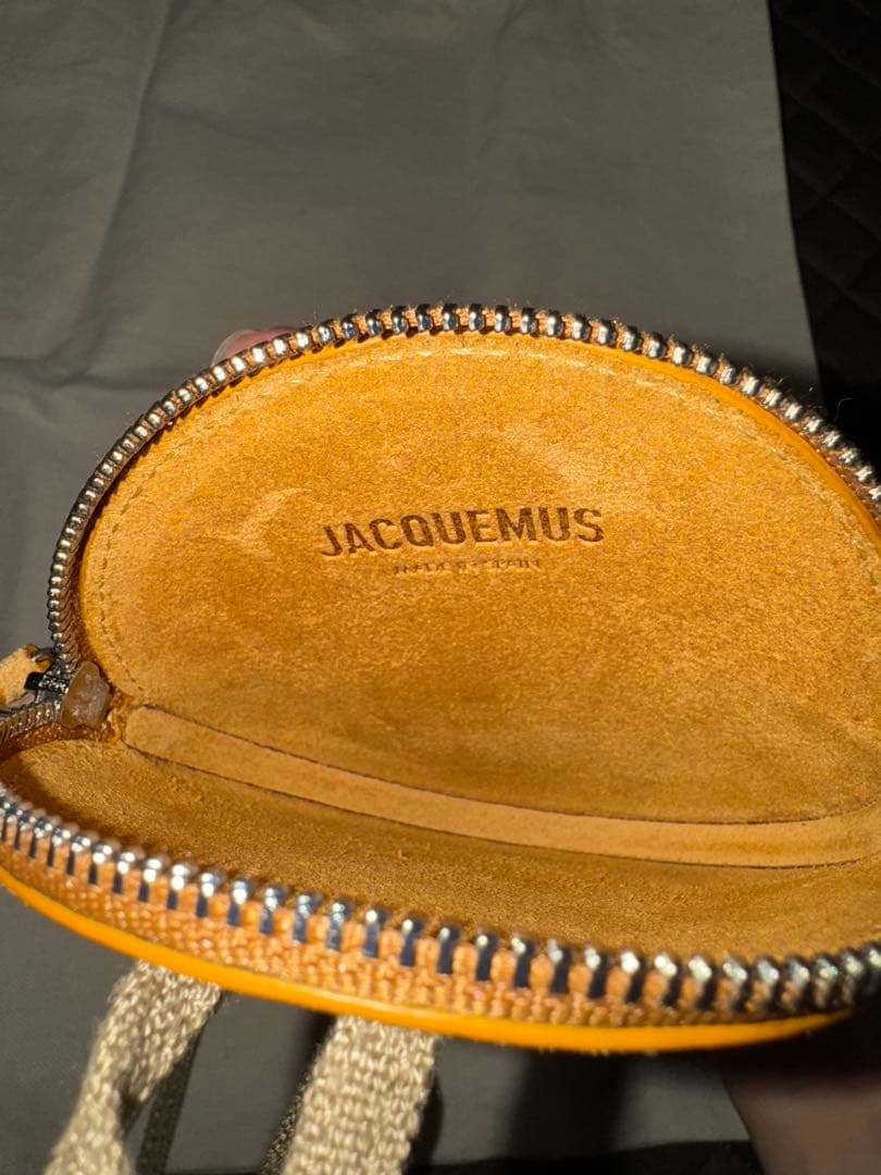 【新品未使用】JACQUEMUS ジャックムス レザー ケースす