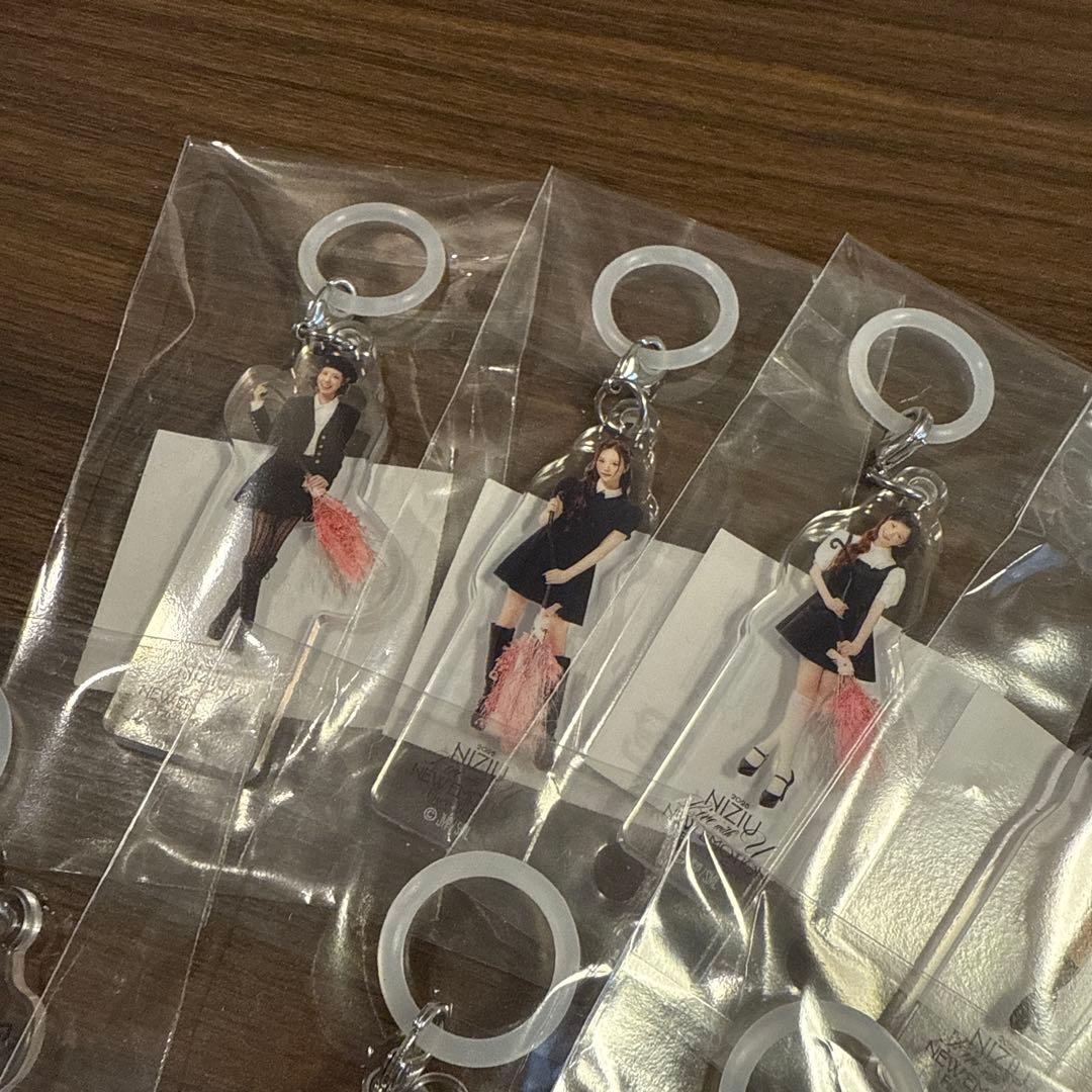 【新品未開封】 NiziU オンラインくじ アクリルめじるしチャーム コンプ ①