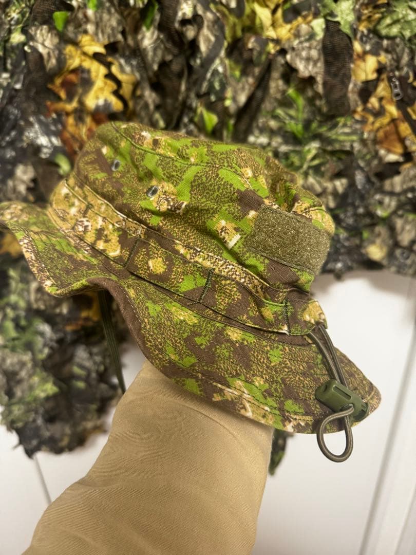 カベラス製　実物メーカー　ギリースーツ　フード上下セット　Mサイズ　おまけ有