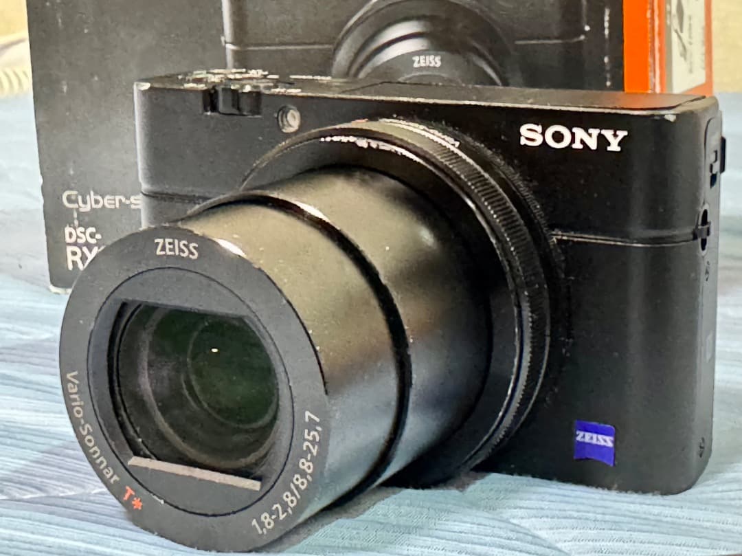 ソニーサイバーショットRX-100MIII 箱付き