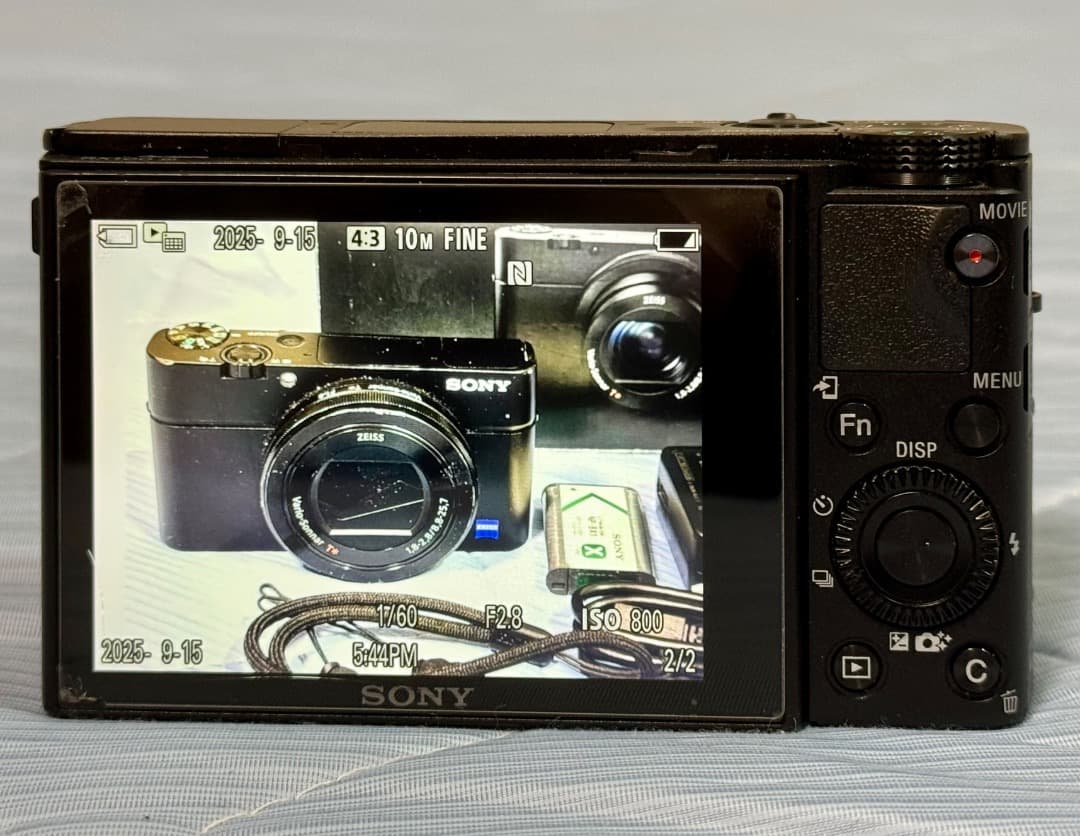 ソニーサイバーショットRX-100MIII 箱付き