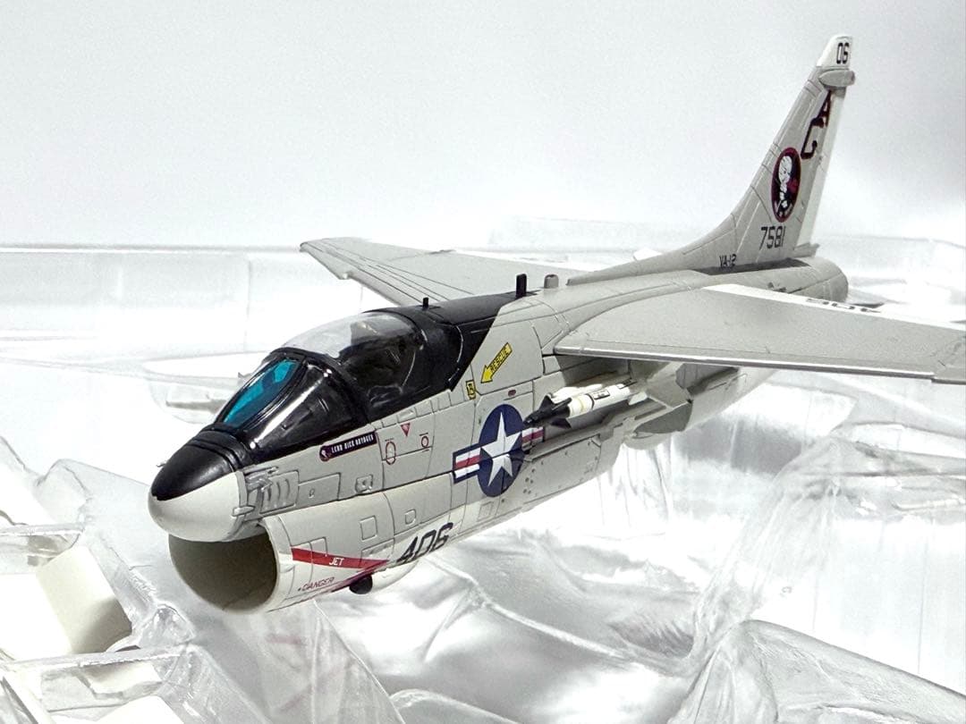Century Wings 1/72 A-7E Corsair II 米海軍
