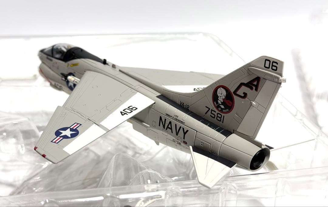 Century Wings 1/72 A-7E Corsair II 米海軍