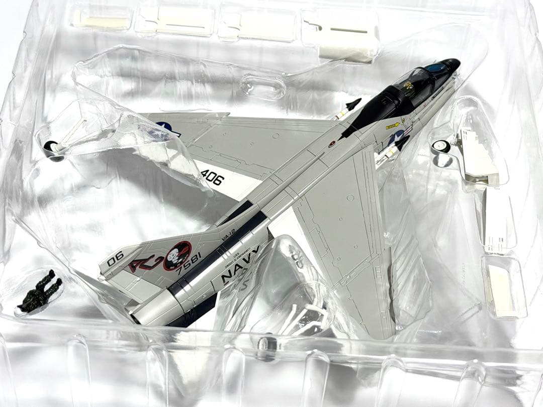Century Wings 1/72 A-7E Corsair II 米海軍