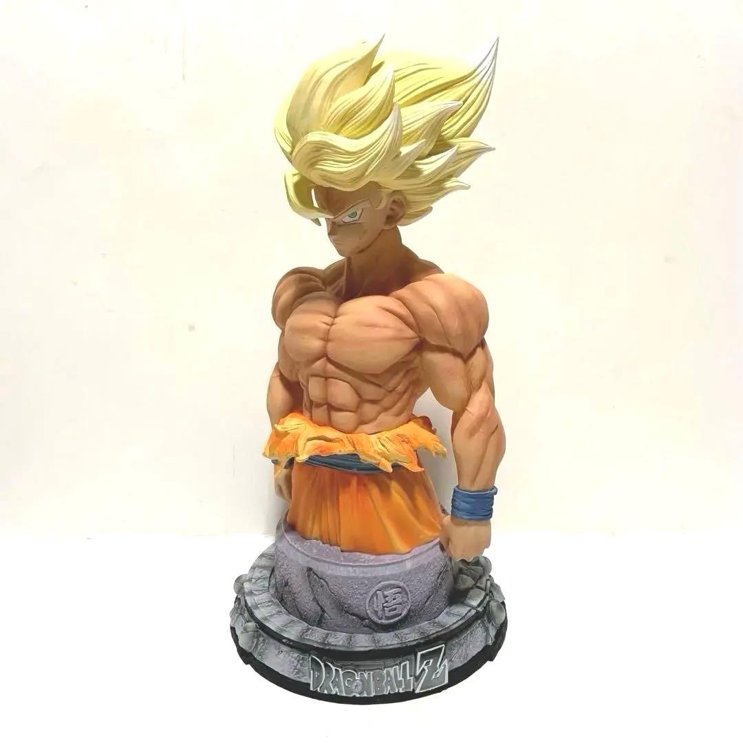 ドラゴンボールZ 孫悟空 フィギュア 海外品？
