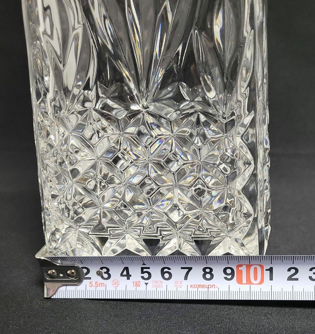 クリスタルガラス デキャンタとグラス６個セット 未使用品