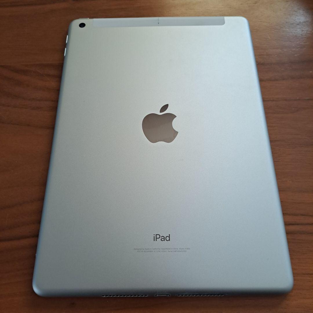 ジャンク品SIMフリーiPad第6世代(A1954)128GB送料込