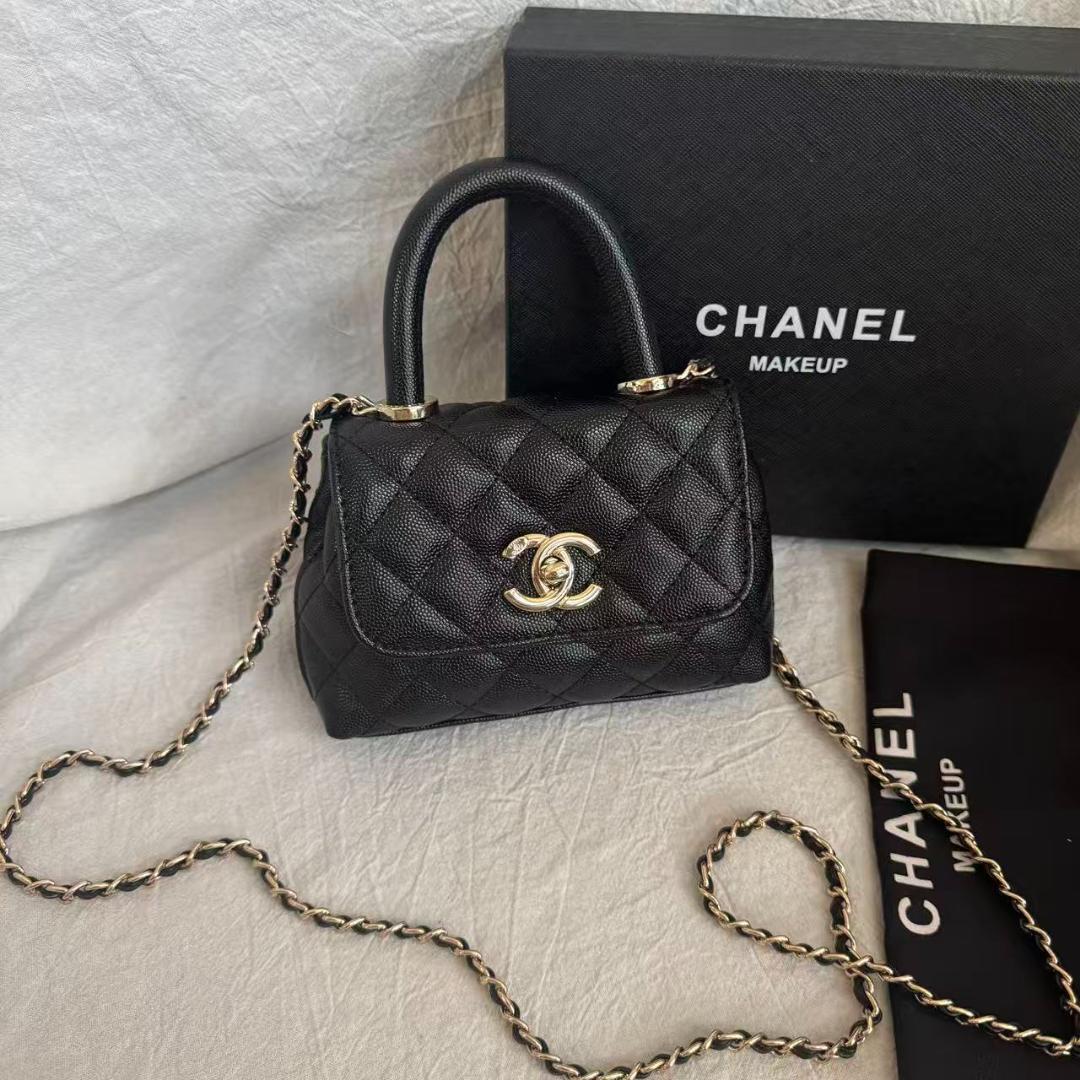 ノベルティ CHANEL VIP顧客限定　ハンドル型 ミニショルダーバッグ