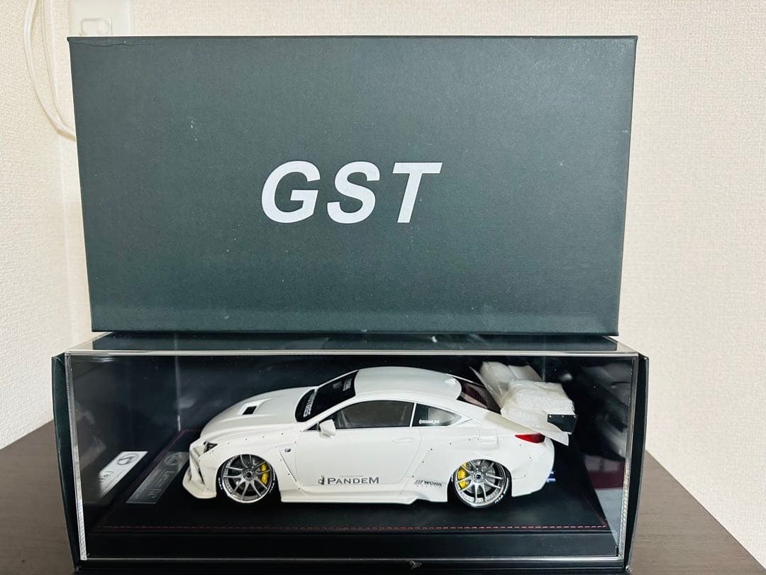 ミニカー GST LEXUS RC 1/18 PANDEM