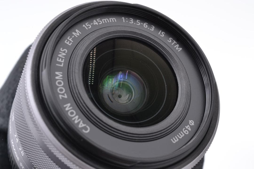 ■ 美品 ■ キャノン　Canon EOS Kiss M2 レンズキット