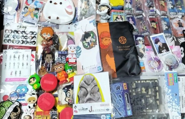 大量 まとめ売り ノンジャンル 紙類 ポストカード シール クリアファイル