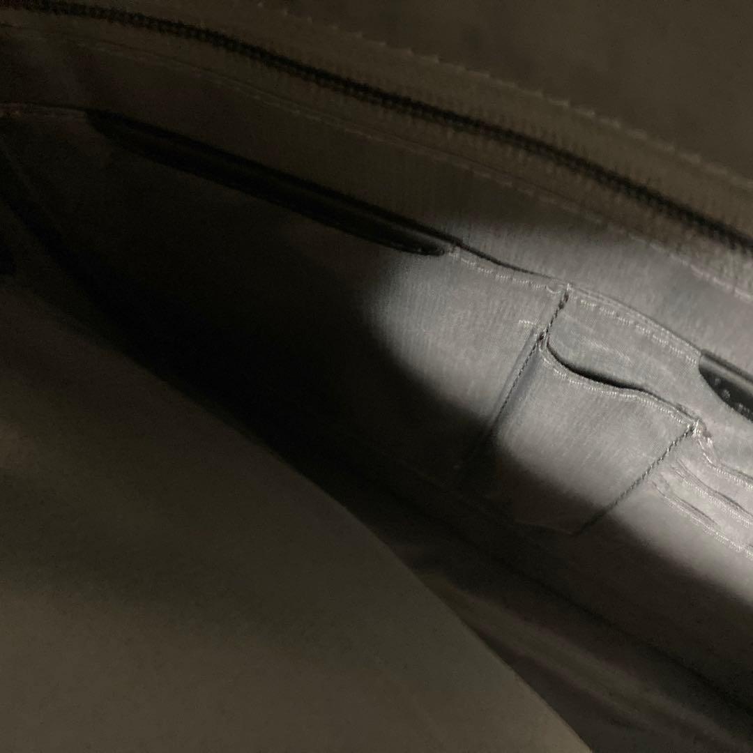 新品未使用・保証書あり１１月購入トゥミ ドキュメントケース/パソコンカバー