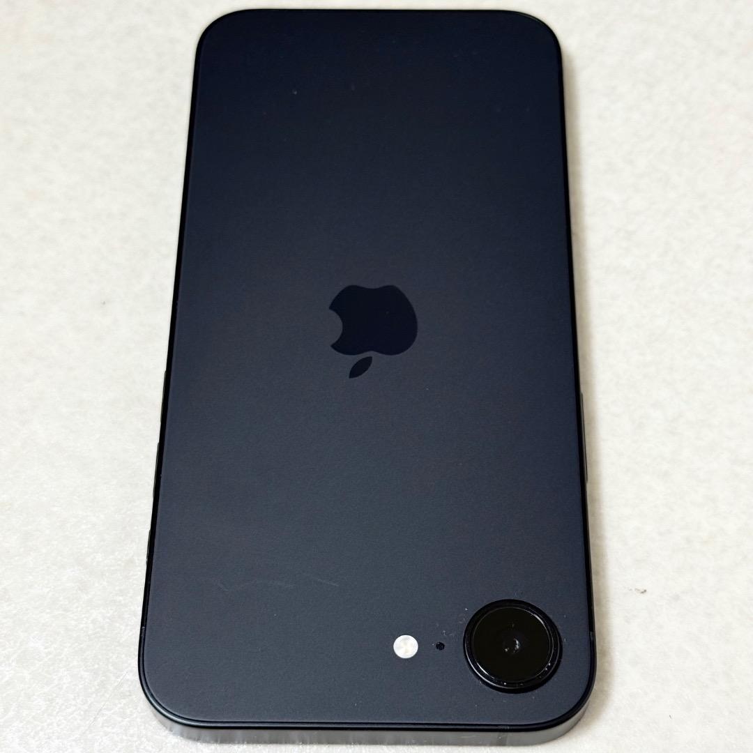海外版 シャッター音無 iPhone 16e 128GB MD1Q4X/A