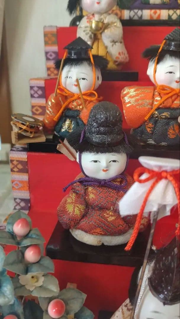 雛人形セット 、アクリルケース入り　　小さいサイズ