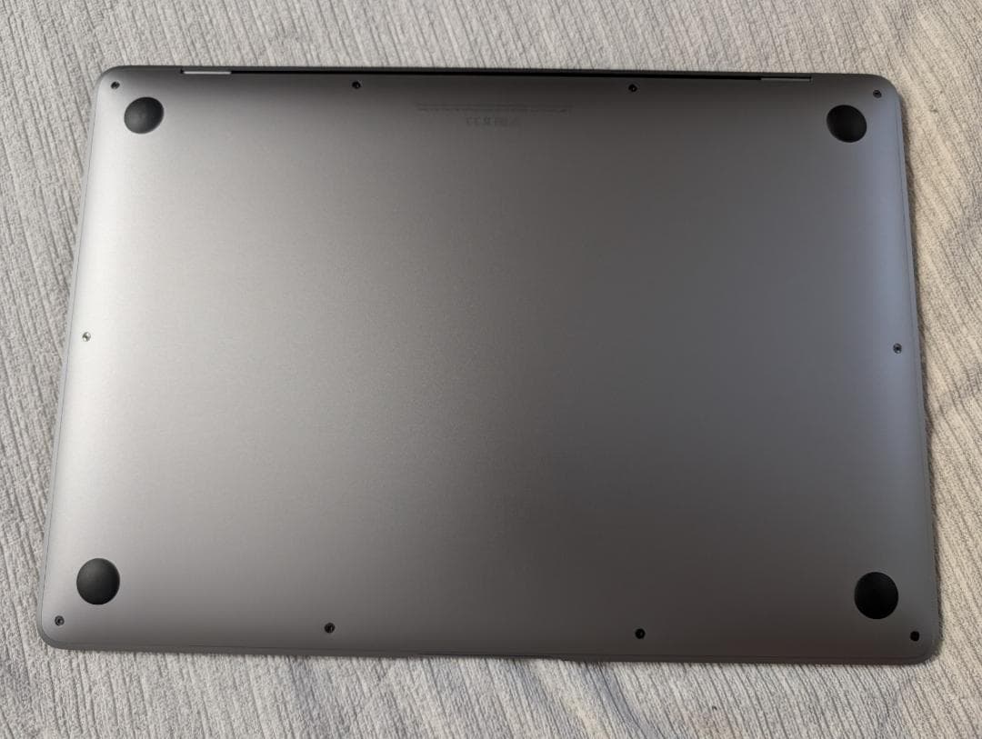 美品 Apple MacBookAir 2020 M1チップ 8GB 256G