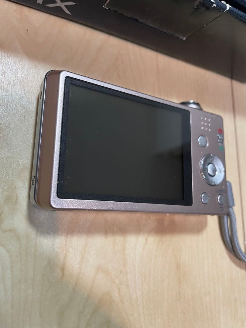 動作確認済み　 LUMIX デジカメ　DMC-FH5 ピンク ゴールド
