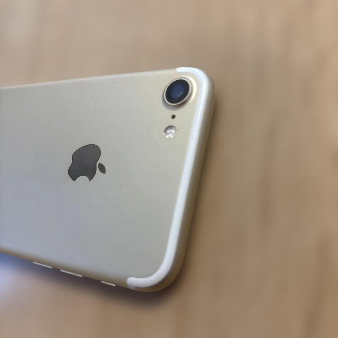 iPhone7⭐️ゴールド　本体　128GB 77%