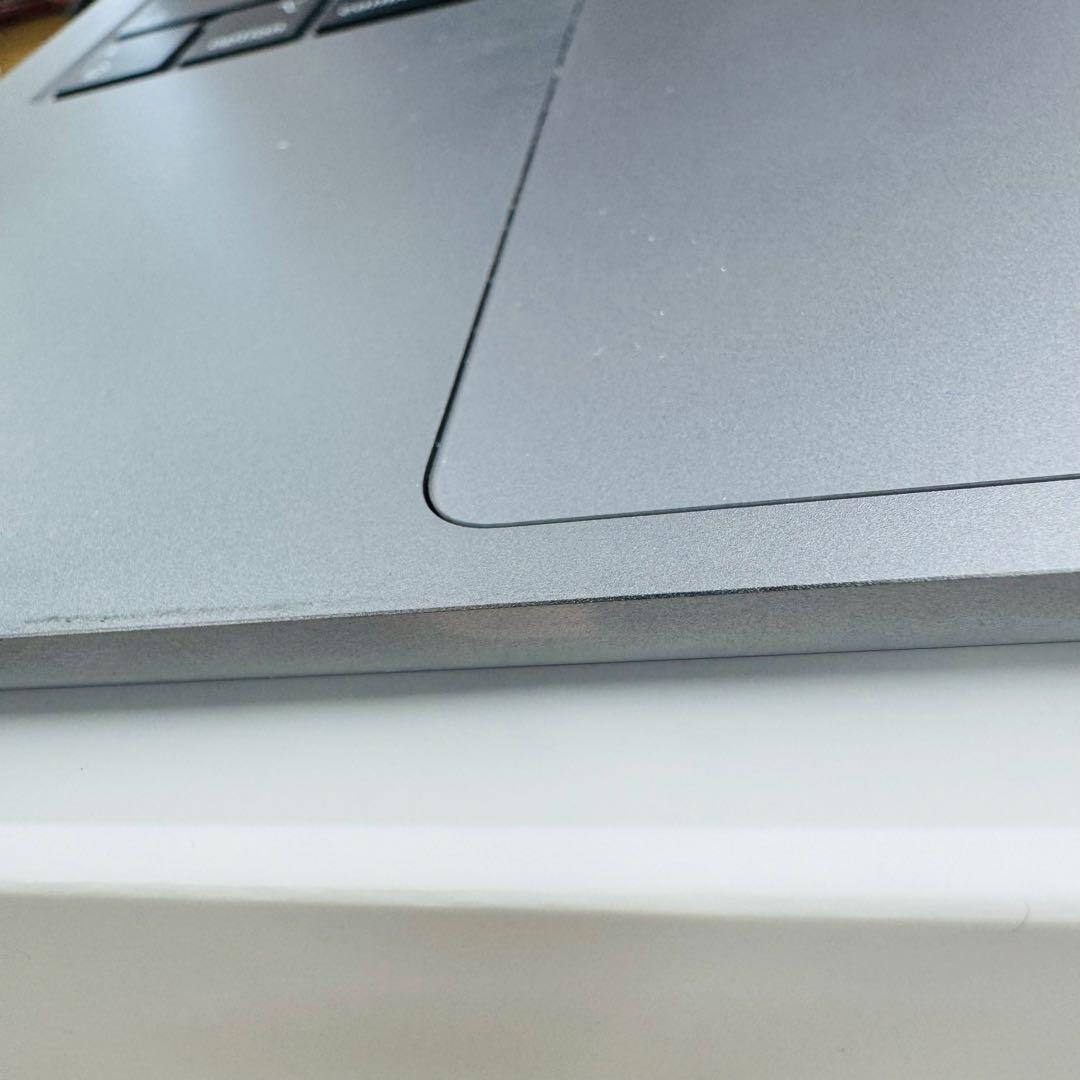 MacBook Air 13インチ 2022 M2 16GB 1TB