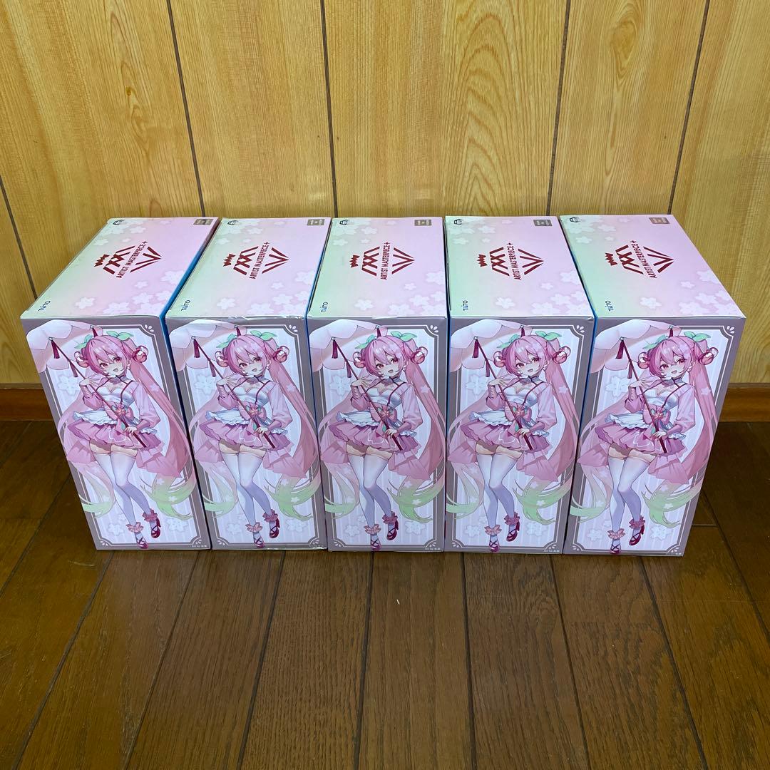 桜ミク　AMP+フィギュア　桜ドレスver. 5個セット