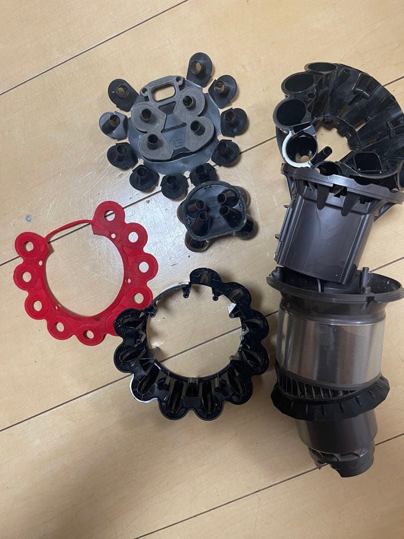【美品】Dyson コードレスクリーナー V11 + sv14エコーモード66分