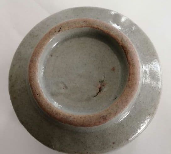 青磁　香炉