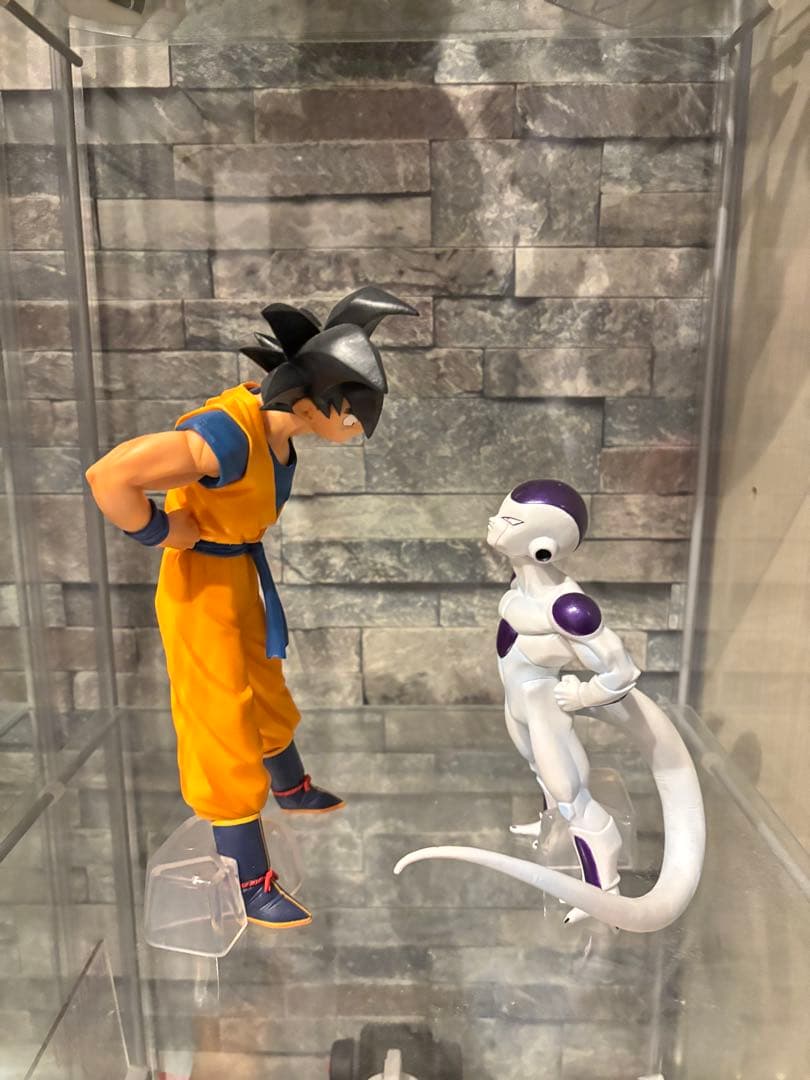 ドラゴンボール 孫悟空 フリーザ フィギュア　ラストワン