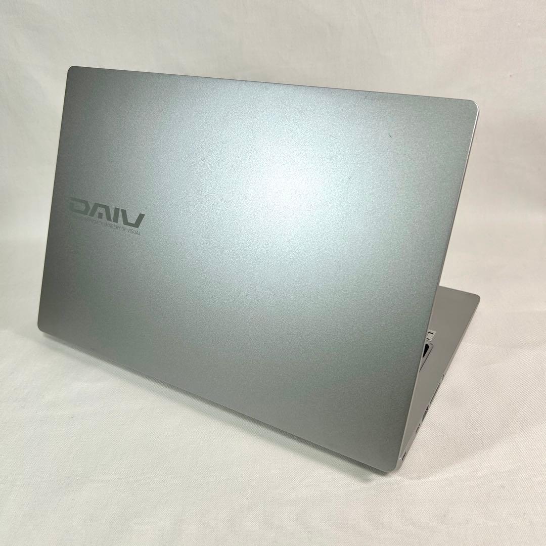 美品 DAIV 4P i7 512GB 32GB バッテリー新品同等 ゲーミング