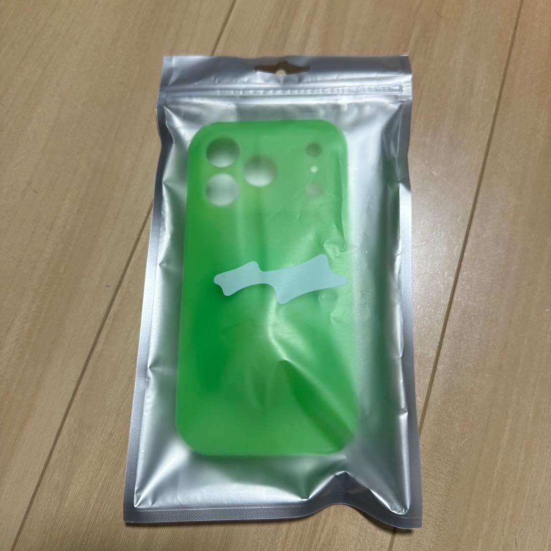 SKYLRK iPhone 17 Pro Bump Case グリーン カバー