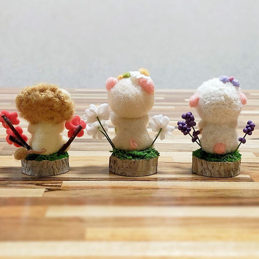 ✿ErikoT様用✿羊毛フェルト✿小さなぶたさん✿抹茶のロールケーキ