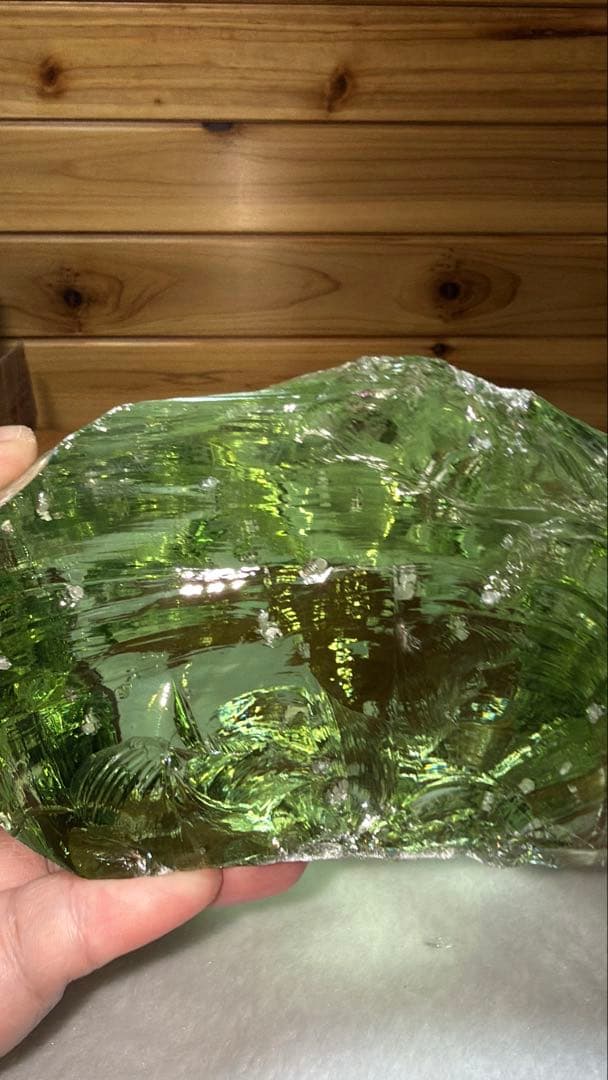 ③希少色 ジャワ島産火山性ガラス レモンライム クリストバライト結晶 原石かち割
