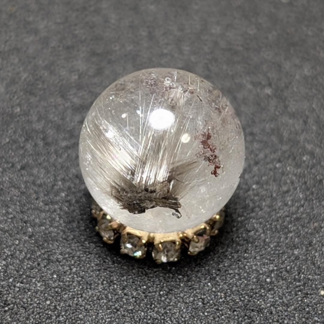 【白金色の結晶が素敵】プラチナルチルクォーツ 一点物 9ミリ 粒売り 貫通穴あり