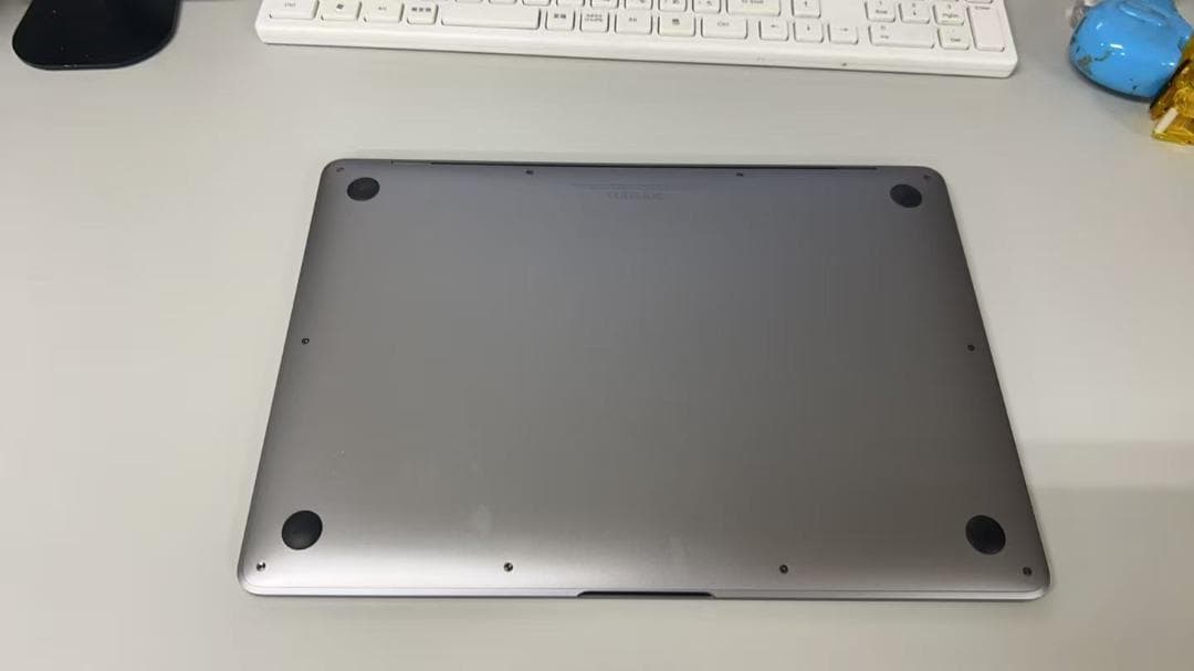 macbook Air retina 13inchi 2018ファン不良