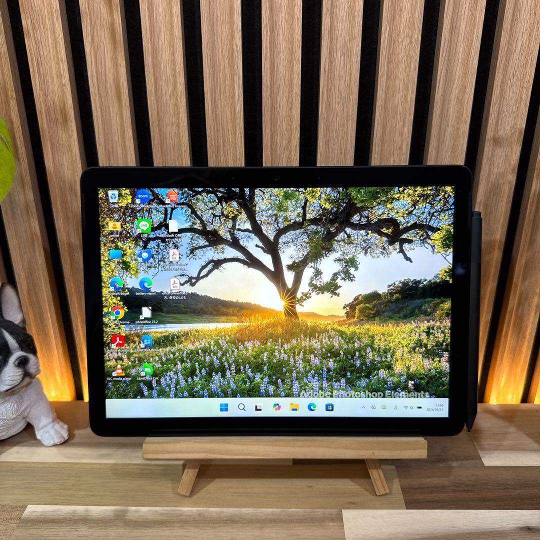 極美品 希少ブラック‼️Surface Go 3☘2in1☘大人気ノートパソコン