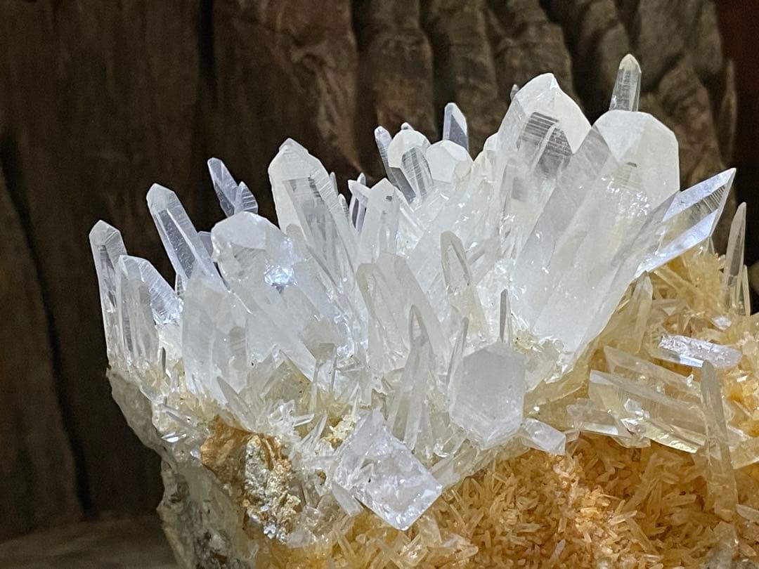 レムリアンシード水晶クラスター　レコードキーパー　ダウ水晶　虹　ヒマラヤ水晶