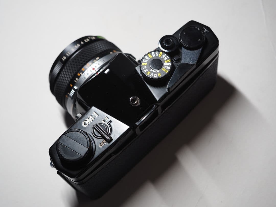 フィルムカメラ olympus om-1