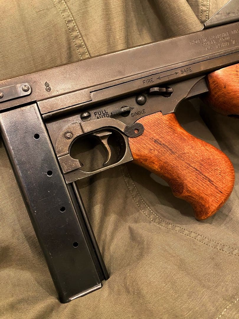 絶版名銃 未発火 東京CMC トンプソンM1 発火モデルガン 動作◎ SMG適合