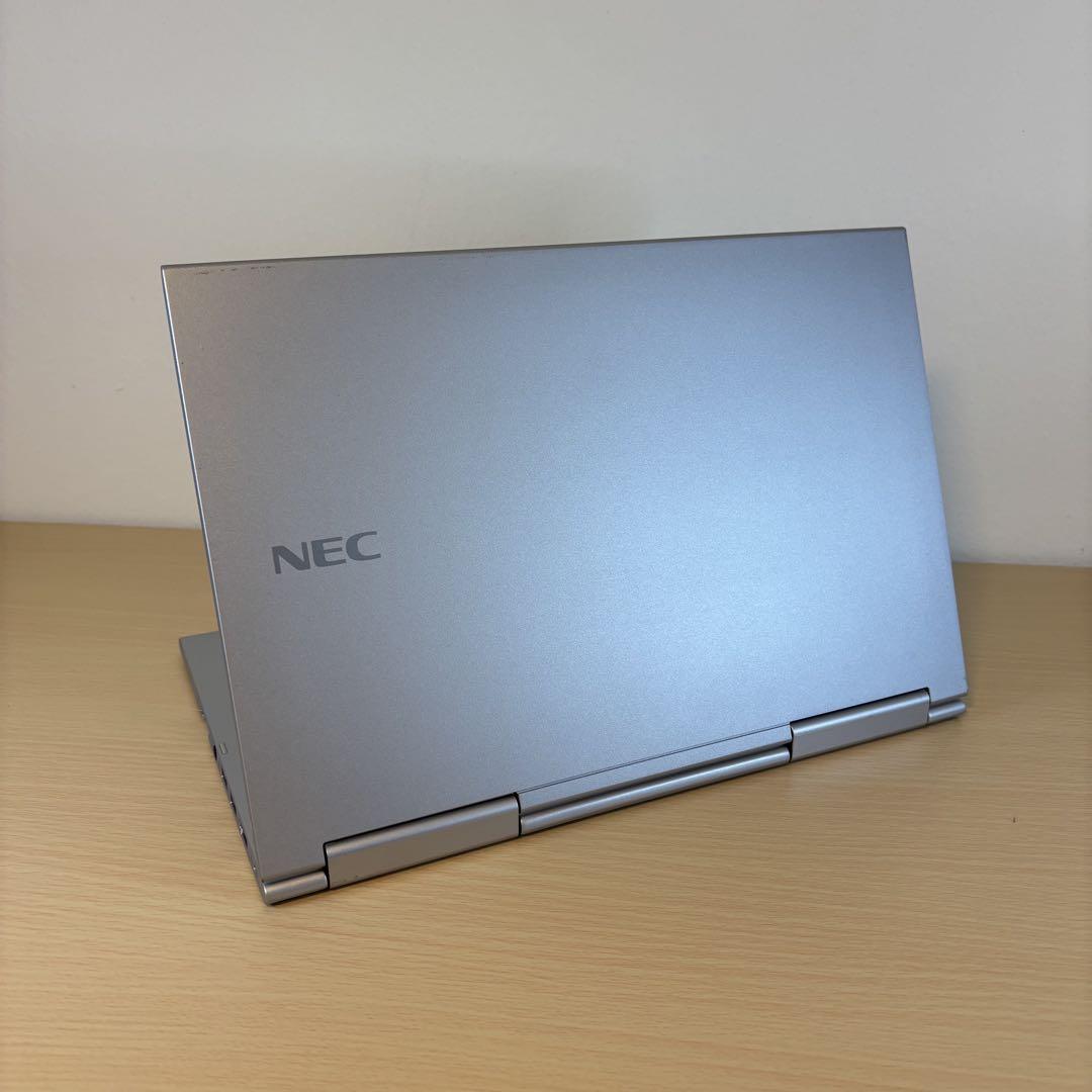【タッチパネル】第8世代 i5 SSD256GB Win11 Office