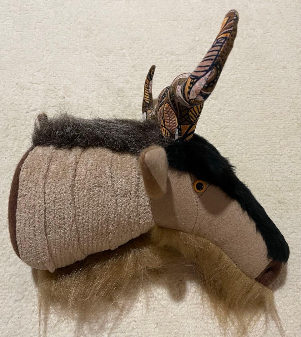 動物の壁飾りANIMAL TROPHY Gnu (S.size) アフリカ柄