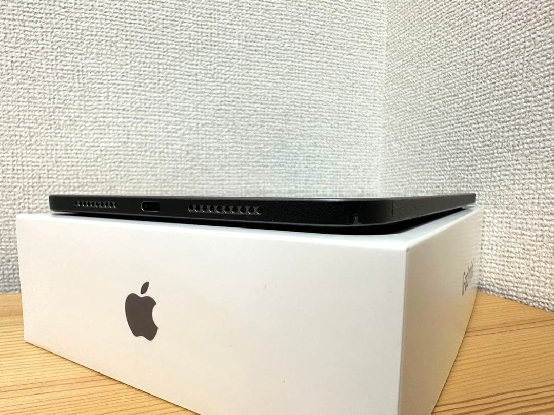 iPad mini 6 256GB Wi-Fiモデル　スペースグレー