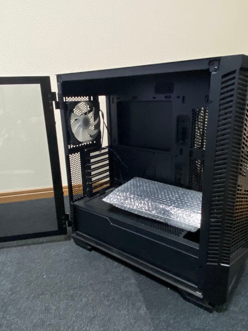 MSI MPG VELOX 100PAIRFLOW ATXミドルタワー