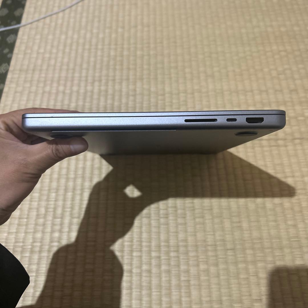 美品MacBookPro 14インチ M1 16/500GB 14core