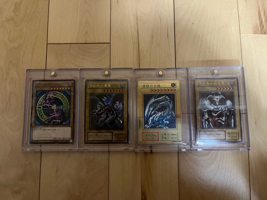 遊戯王　カード・フィギュア・ディスプレイセット