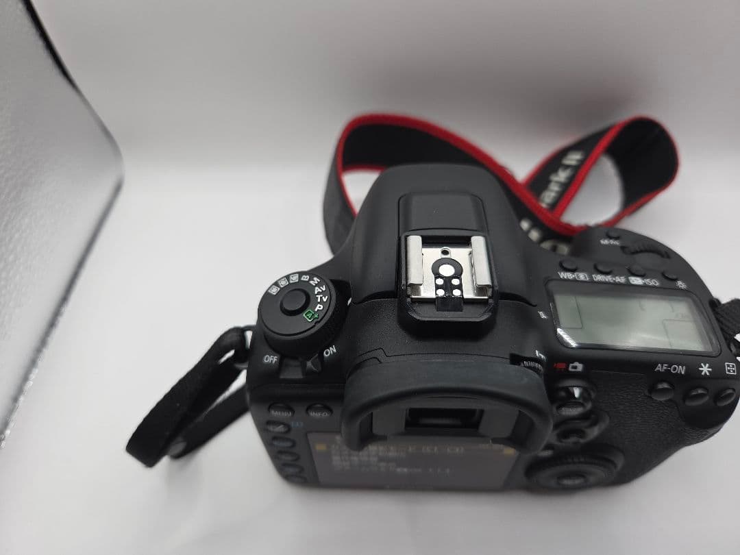 【美品】Canon EOS 7D Mark II ＋ バッテリーグリップ