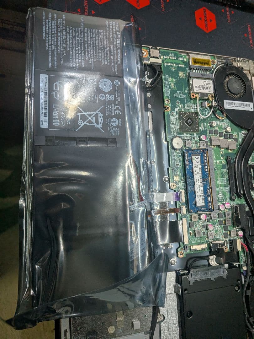 Acer Aspire V5-552PG金色 Windows11美品最終値下げ!