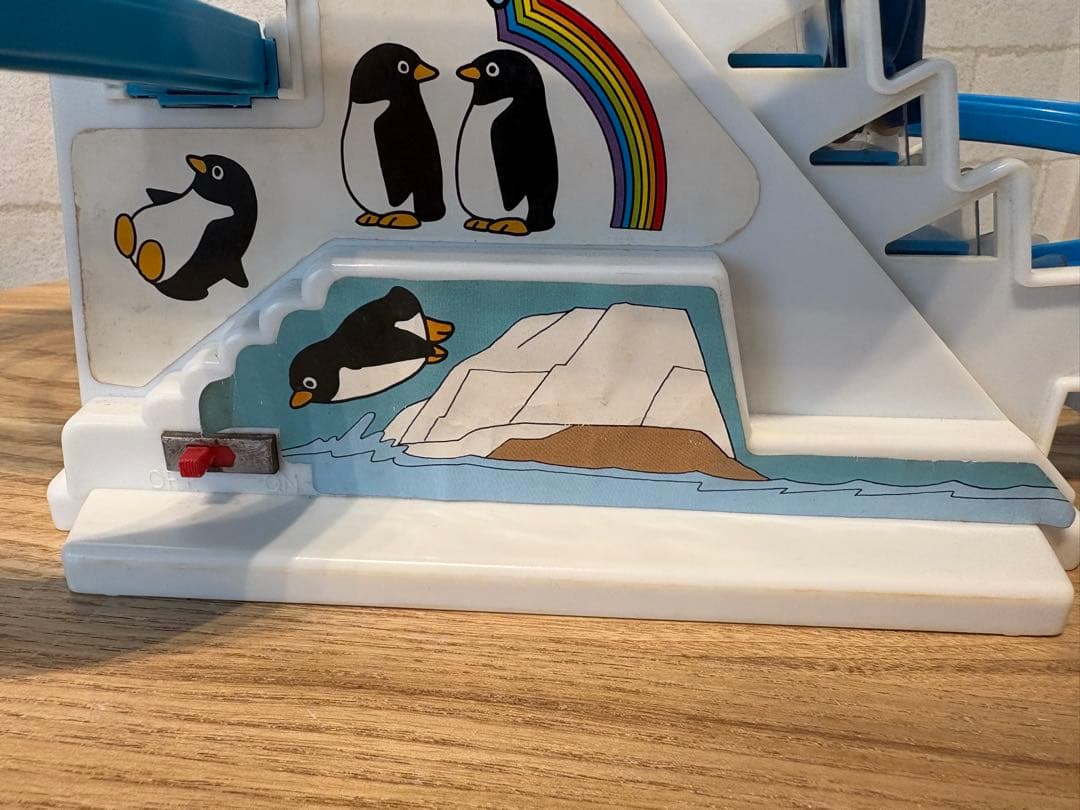 【当時物】電動おすべりペンちゃん　レトロおもちゃ　ペンギン　すべり台