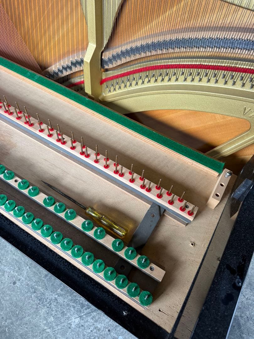 ヤマハ　YAMAHA ピアノ　U10